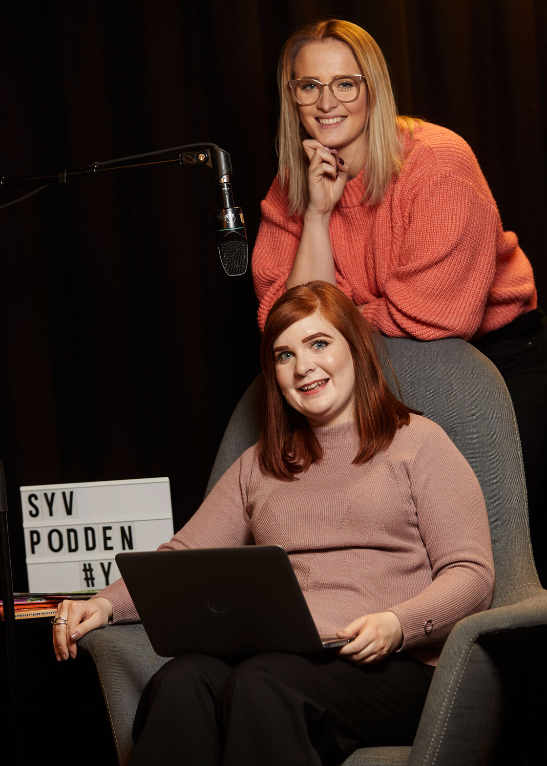 Petra Parmvi och Sigrid Nordström planerar att släppa ungefär tio avsnitt per år av ”SYV-podden”.